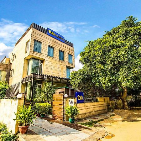 Fabhotel Raj Darbar Gurgaon Exterior photo